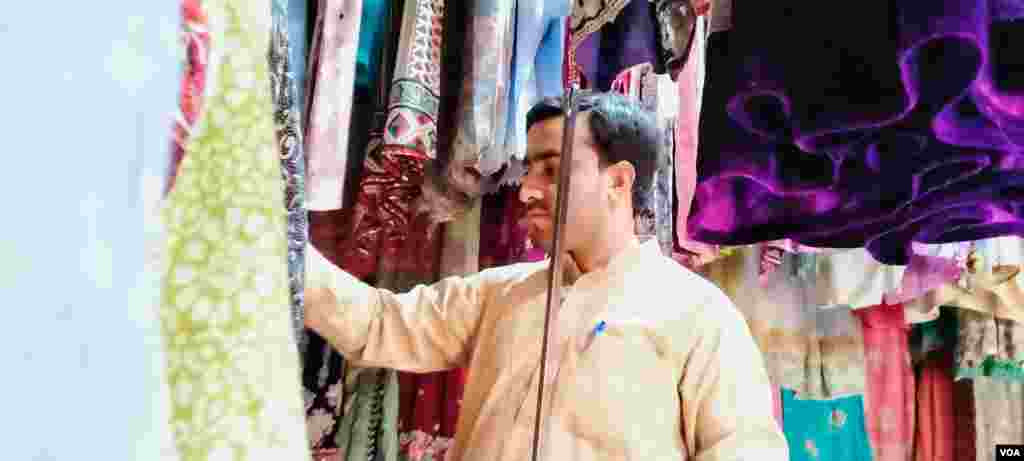 کپڑوں کی خریداری اور سیلائی پر ہزاروں روپے خرچ ہوتے ہیں۔