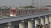 لاہور کی اورنج لائن ٹرین کے آزمائشی سفر کا آغاز 