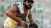 لیبیا: قذافی کے آبائی قصبہ میں شدید لڑائی جاری