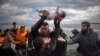 یونان جانے والی دو کشتیاں ڈوب گئیں، چھ بچے ہلاک